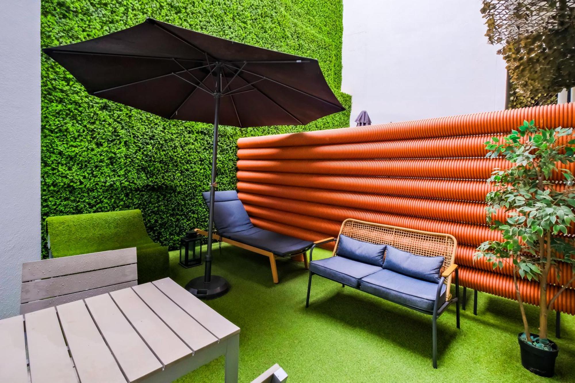 Chiado Arty Flats Aparthotel Lisbon Exterior photo