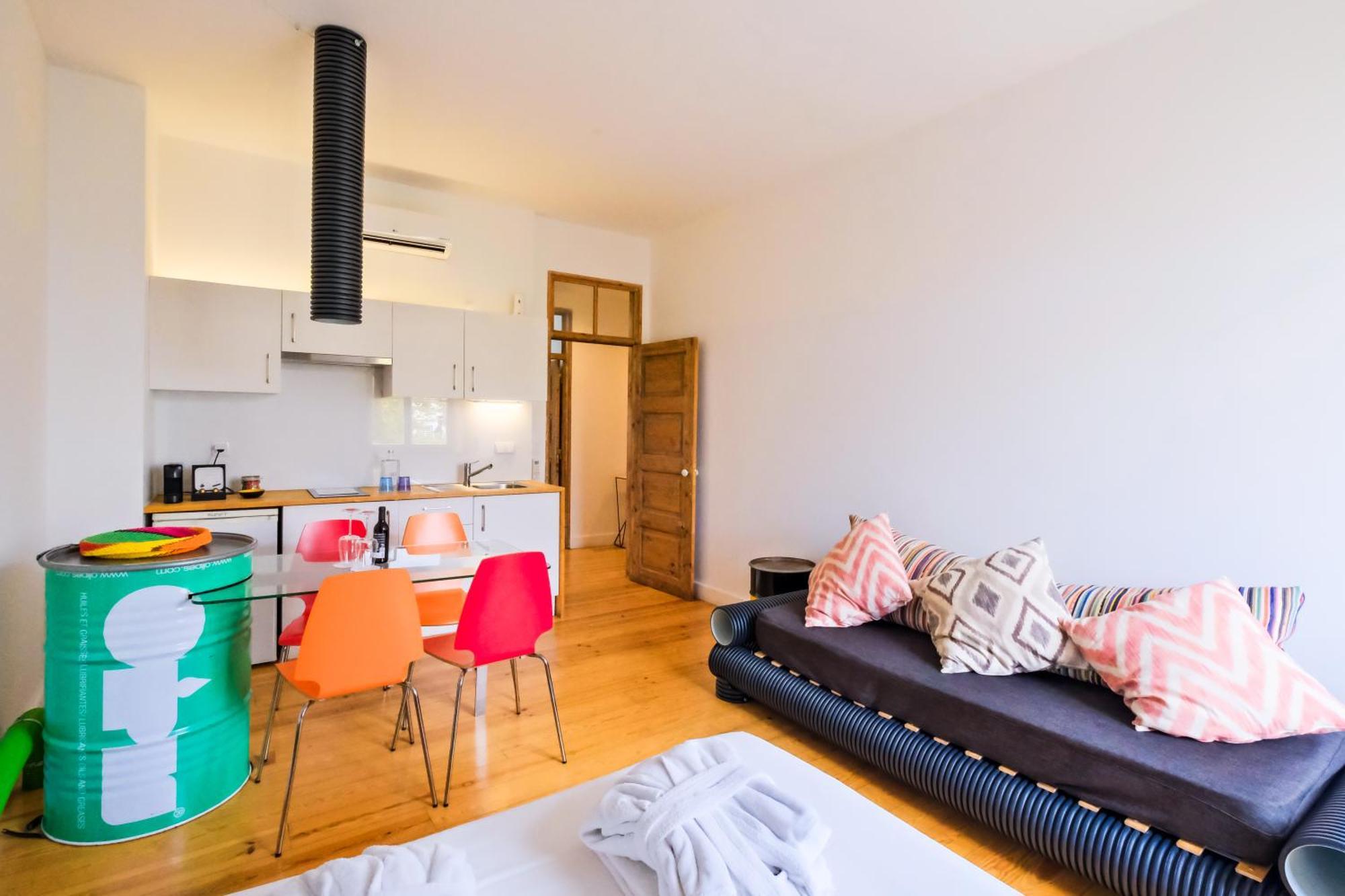 Chiado Arty Flats Aparthotel Lisbon Exterior photo