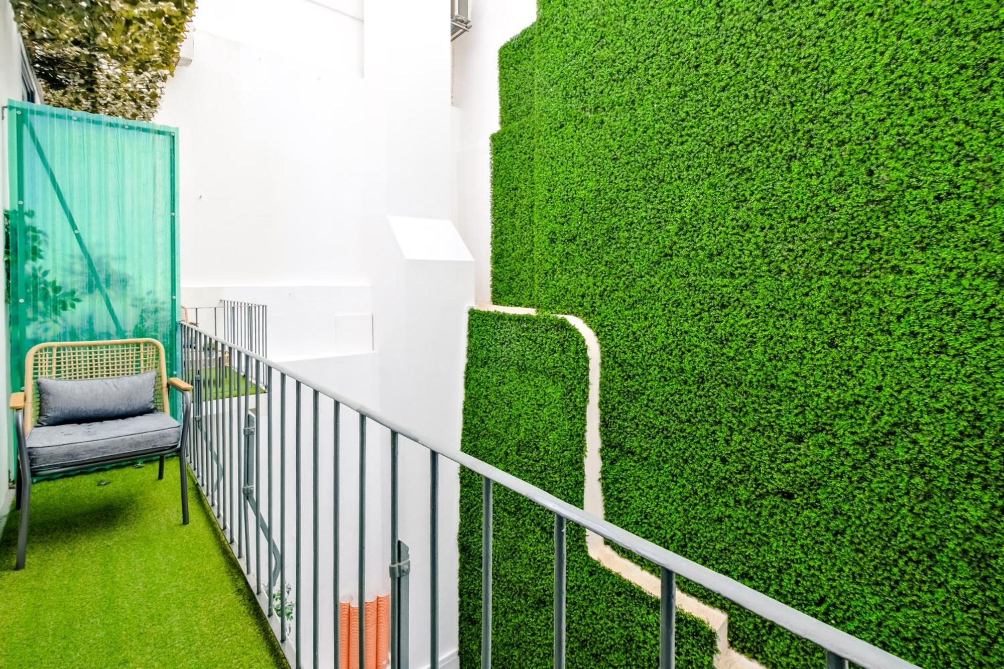 Chiado Arty Flats Aparthotel Lisbon Exterior photo